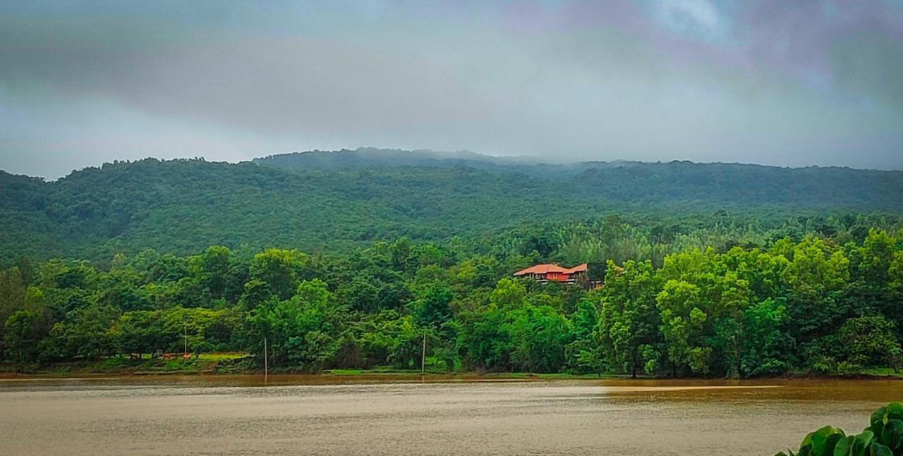 Farm stay Chalobahills Ajra