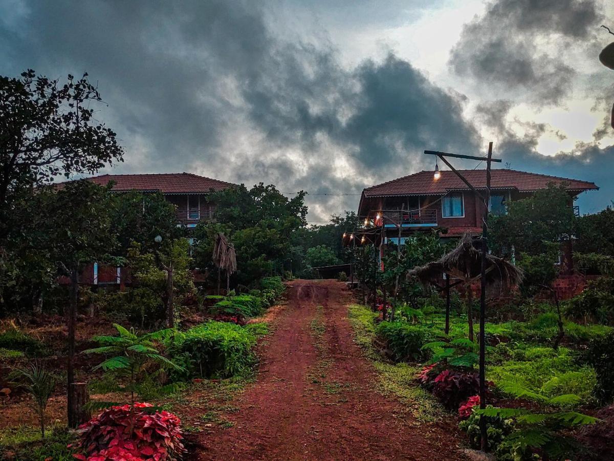Chalobahills Farm stay