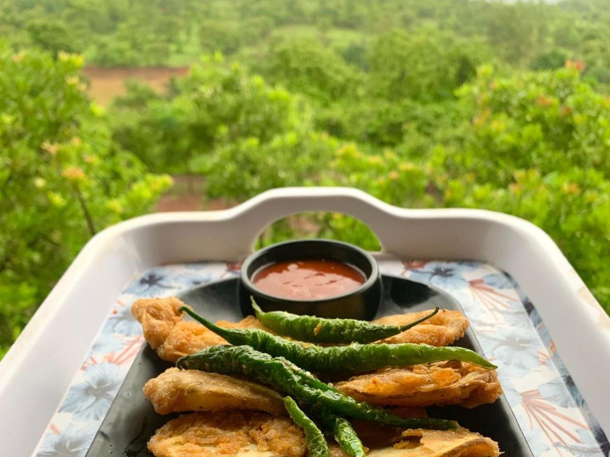 Chalobahills
