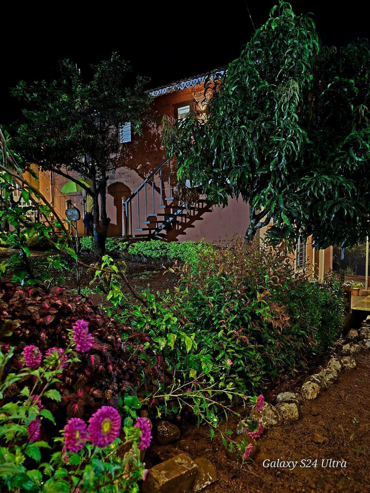 Farm stay Chalobahills